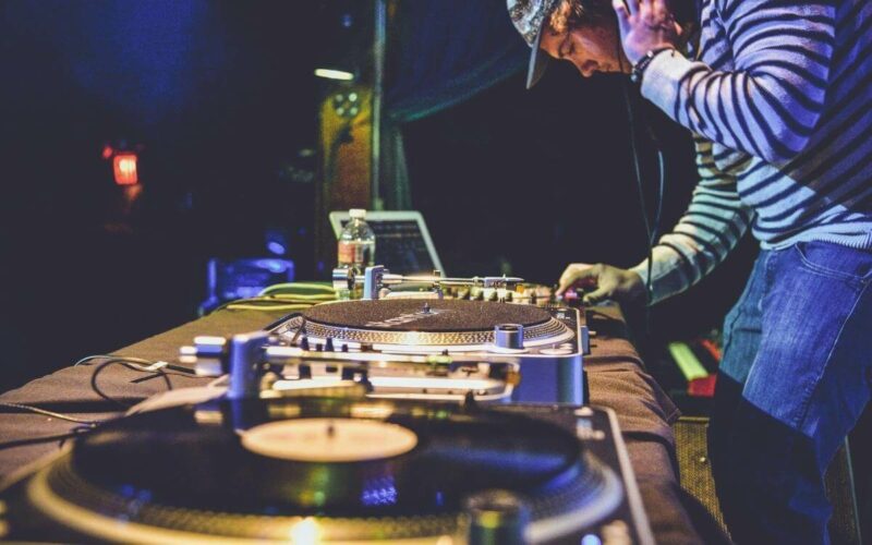 Best Entry-Level Turntables